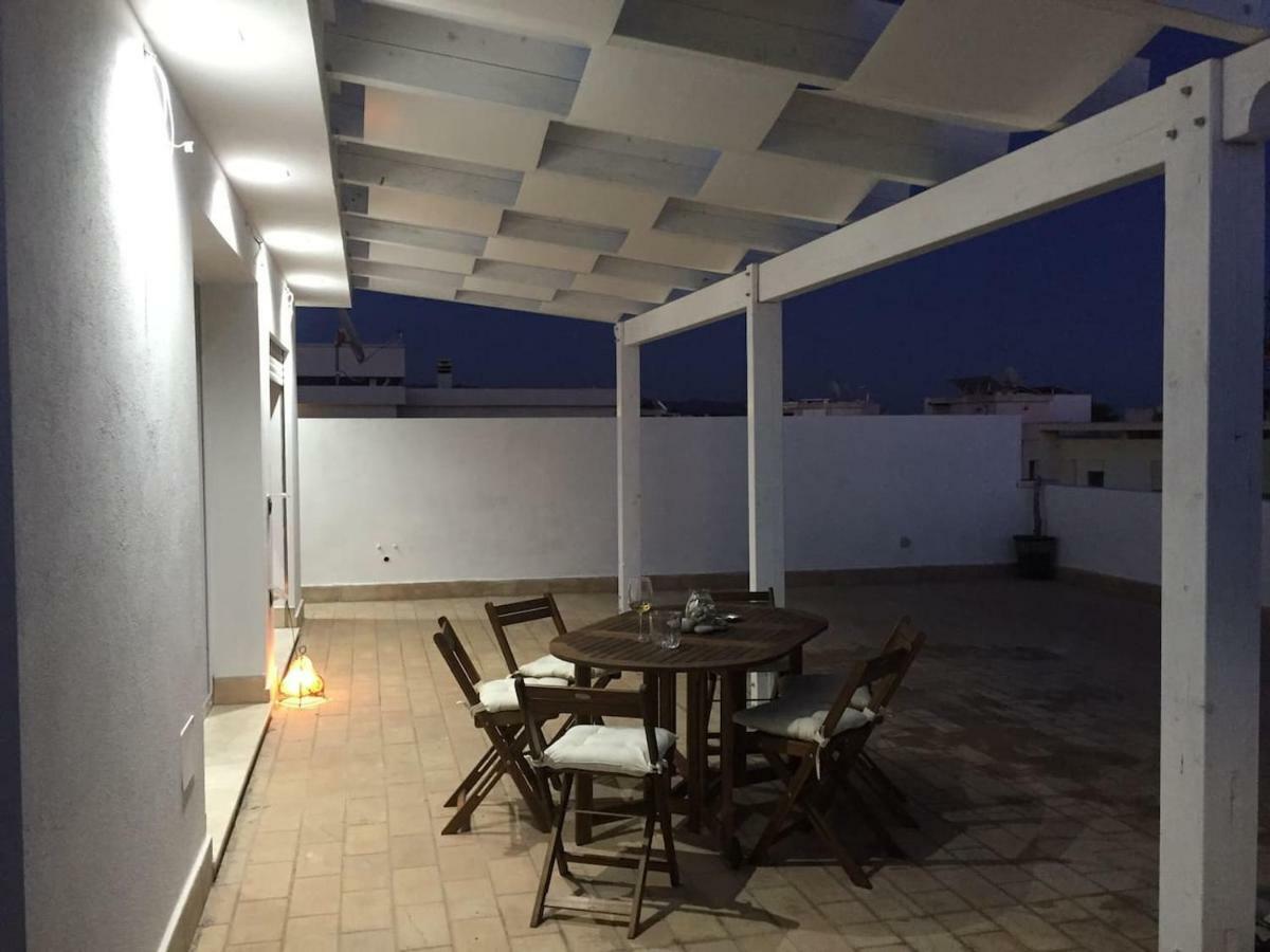 Attico Vista Mare Villa Su Forti Ngoại thất bức ảnh